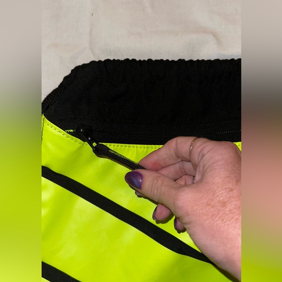 Nike drawstring sports backpack - Picture 6 of 6